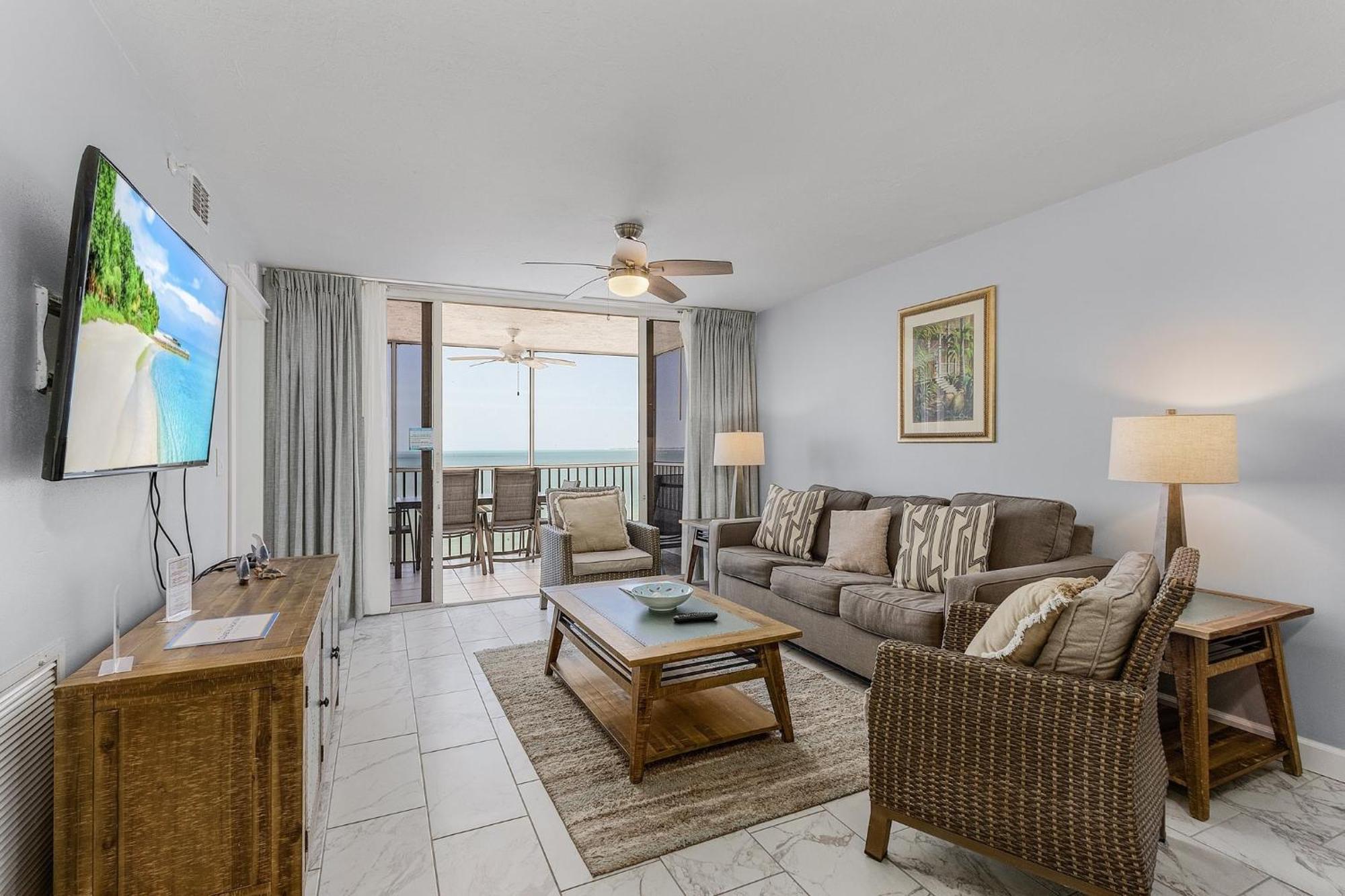 Fantastic Gulf Front Condo On The North End Of The Island - Beach Villas # 504 Condo Форт Майерс Бийч Екстериор снимка