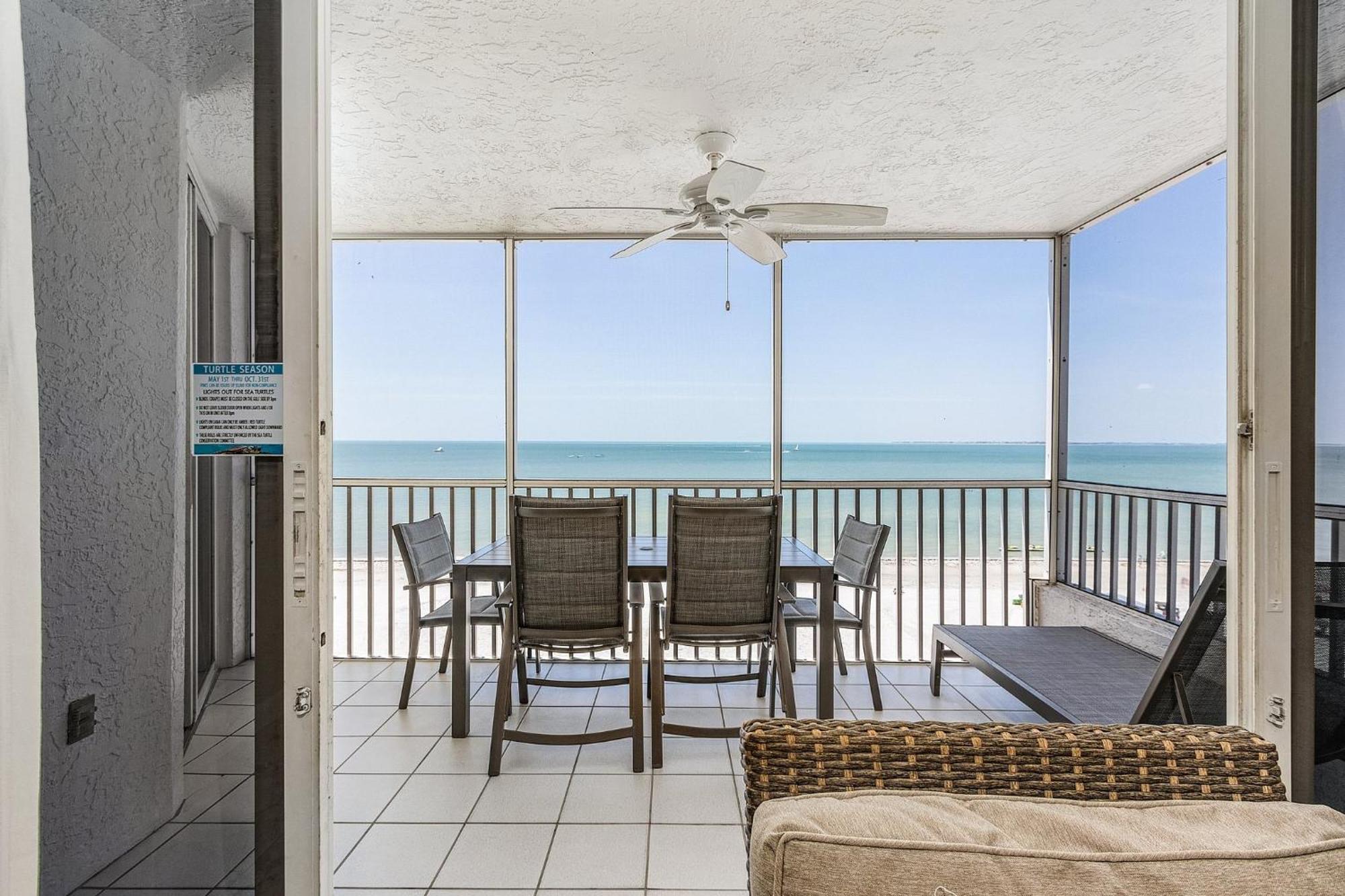 Fantastic Gulf Front Condo On The North End Of The Island - Beach Villas # 504 Condo Форт Майерс Бийч Екстериор снимка